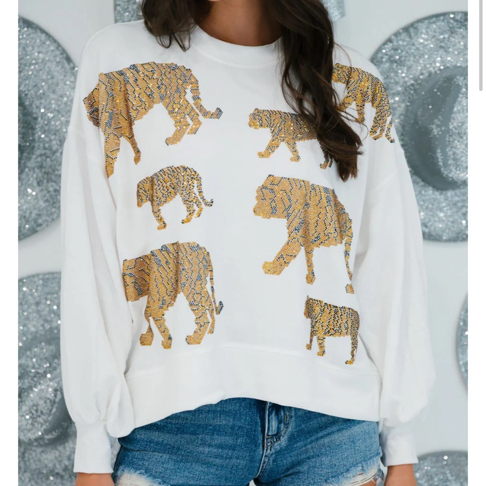 Judith MarchTiger Lover white sweatshirt with sequin tigers worn once size L